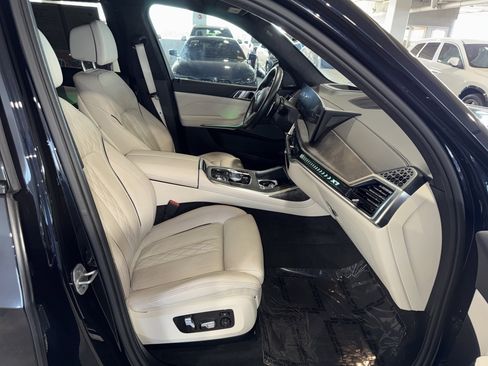 Used 2024 BMW X7 xDrive40i w/ Executive Package AWD/4WD image 10