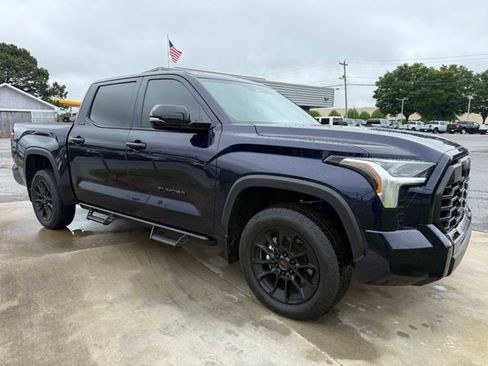 Used 2026 Toyota Tundra Limited w/ TRD Off-Road Package AWD/4WD image 4