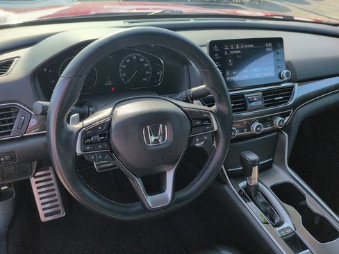 Used 2020 Honda Accord Sport image 9