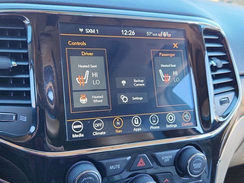 Used 2021 Jeep Grand Cherokee Limited AWD/4WD image 30