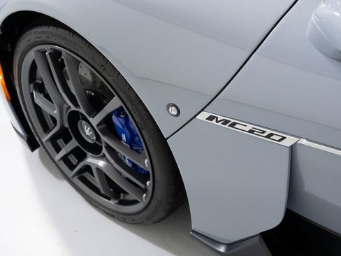 Used 2023 Maserati MC20 Spyder image 42