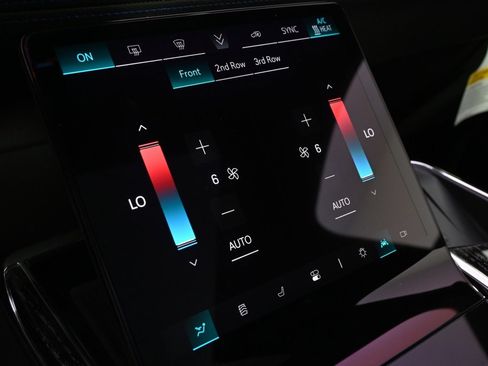 New 2026 Cadillac Escalade IQ Sport 1 w/ LPO, Floor Liner Package image 28