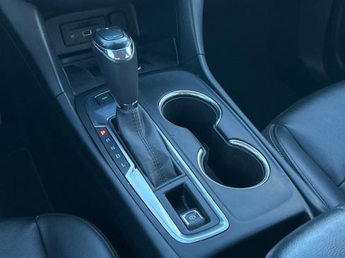 Used 2019 Chevrolet Equinox Premier image 27