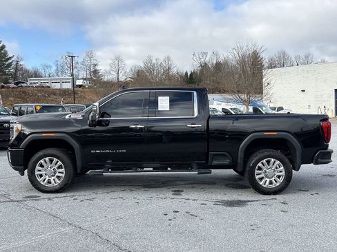 Certified 2022 GMC Sierra 3500 Denali w/ Technology Package image 7
