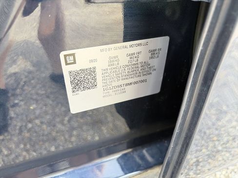 Used 2021 Chevrolet Malibu LT FWD image 34