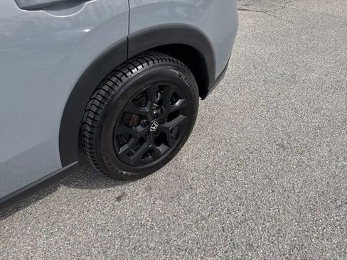 Used 2024 Honda HR-V Sport image 38