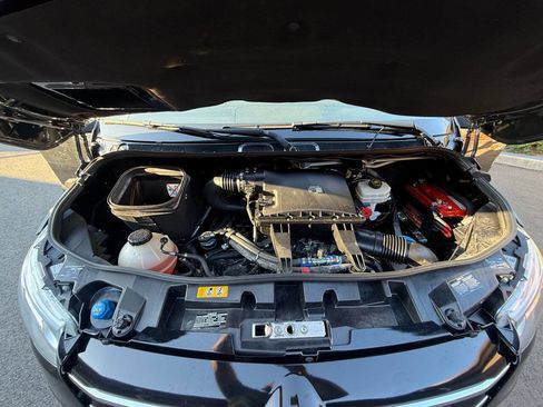 Used 2019 Mercedes-Benz Sprinter 170 image 36