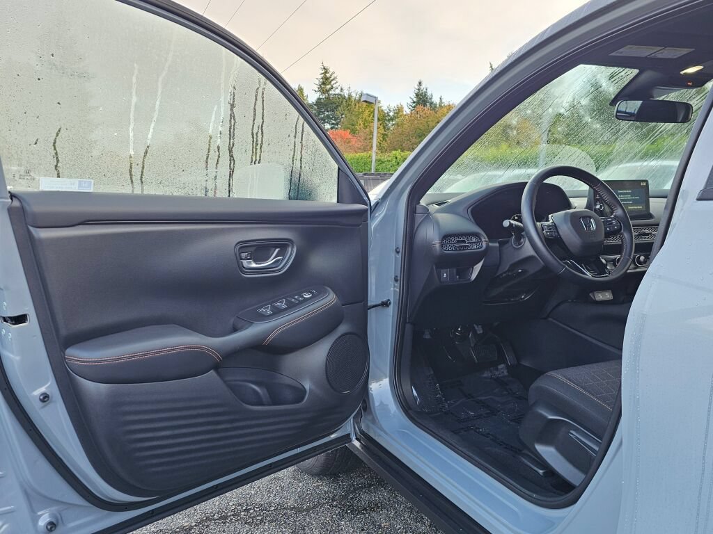 Certified 2026 Honda HR-V Sport image 22