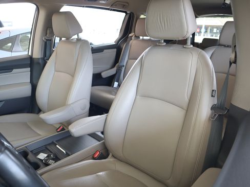 Used 2018 Honda Odyssey EX-L image 20