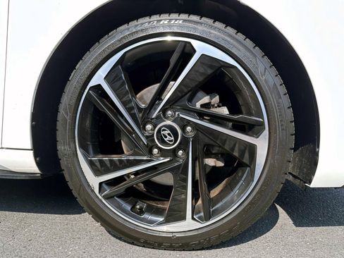 Used 2023 Hyundai Elantra N Line w/ Preferred Accessory Package FWD image 6