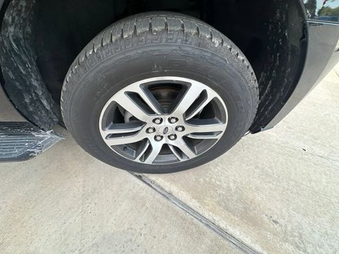Used 2024 Ford Expedition Max Limited RWD image 41