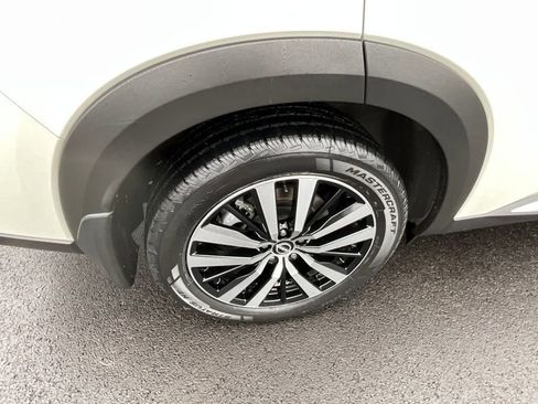 Used 2023 Nissan Pathfinder Platinum w/ Cargo Package image 14