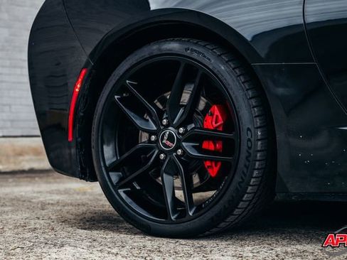 Used 2014 Chevrolet Corvette Stingray Z51 w/ 3LT Preferred Equipment Group image 47