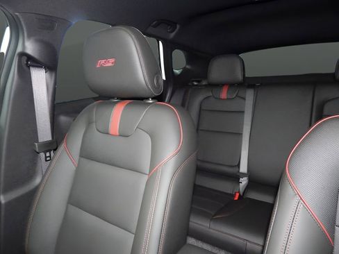 Used 2025 Chevrolet Trax RS w/ Sunroof Package image 27