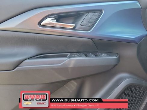 New 2026 Chevrolet Equinox EV LT w/ Convenience Package II image 21