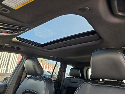 Certified 2023 Jeep Grand Cherokee Altitude image 23