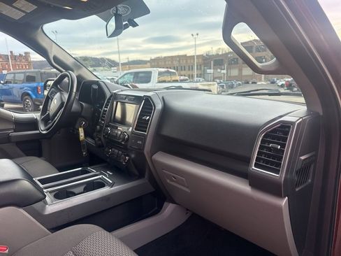 Used 2016 Ford F150 XLT w/ Equipment Group 302A Luxury image 11