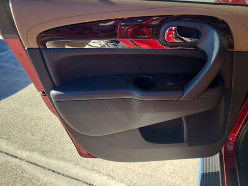 Used 2014 Buick Enclave Premium w/ Trailering Provision Package image 16