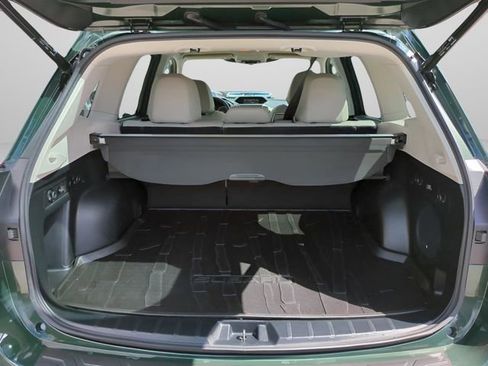 Used 2023 Subaru Forester Limited image 13