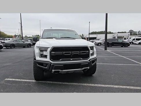 Used 2018 Ford F150 Raptor w/ Equipment Group 801A Mid image 19