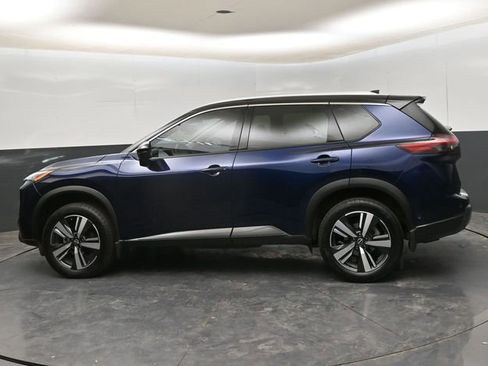 Used 2025 Nissan Rogue SL image 5