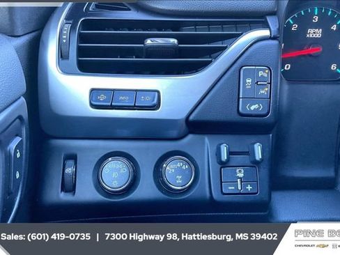 Certified 2020 Chevrolet Suburban Premier image 23
