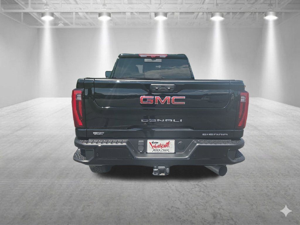 Certified 2024 GMC Sierra 3500 Denali w/ Denali Reserve Package AWD/4WD image 5