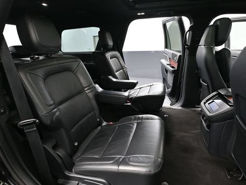 Used 2024 Lincoln Navigator Reserve AWD/4WD image 49