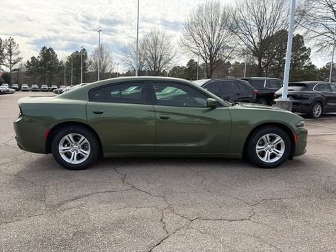 Used 2021 Dodge Charger SXT w/ Leather Interior Group image 25