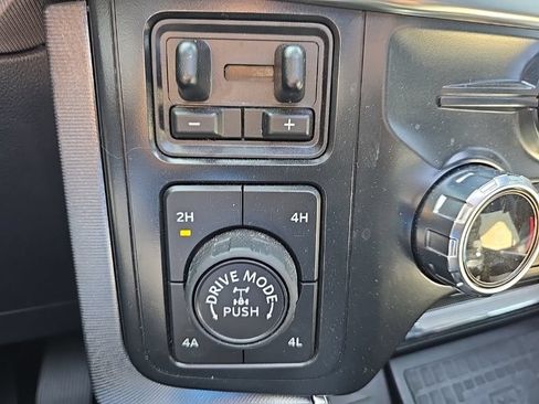 Certified 2022 Ford F150 Raptor w/ Raptor 37 Performance Package AWD/4WD image 21