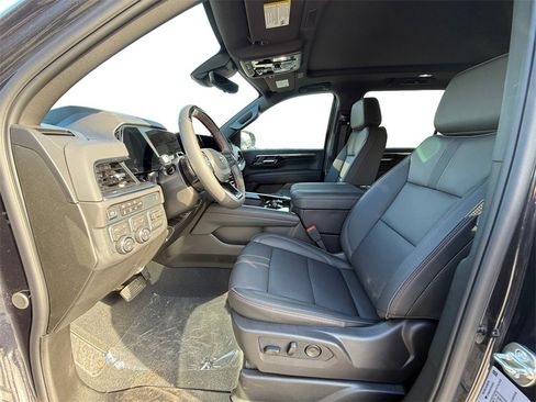 New 2026 Chevrolet Suburban RST w/ Advanced Technology Package image 9