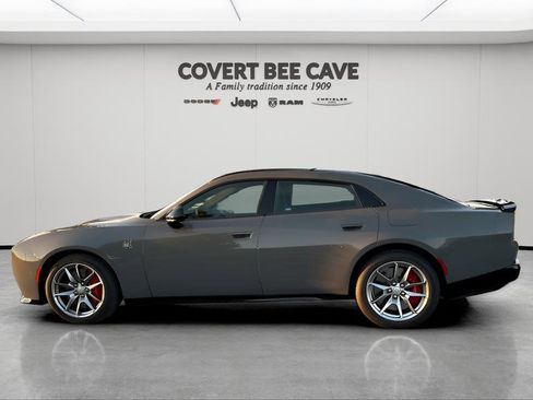 New 2026 Dodge Charger R/T Scat Pack image 4