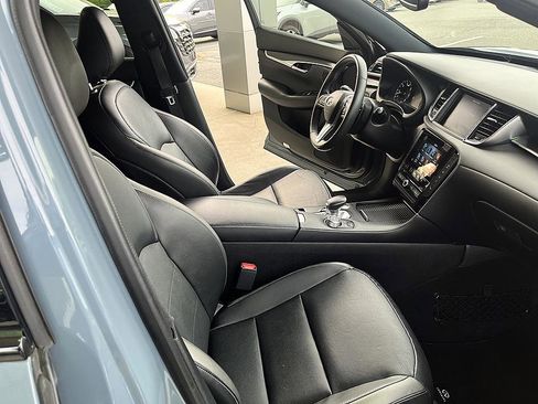 Used 2023 INFINITI QX55 Luxe w/ Cargo Package image 15