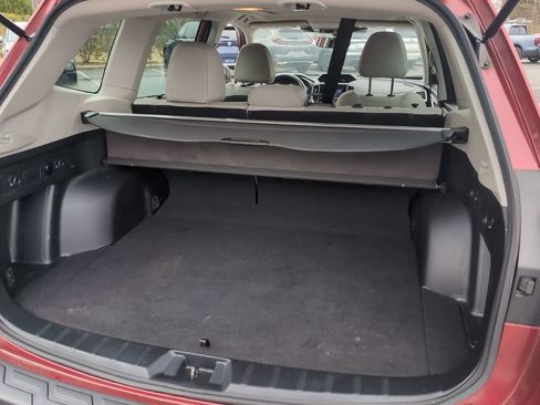 Used 2023 Subaru Forester Premium image 12