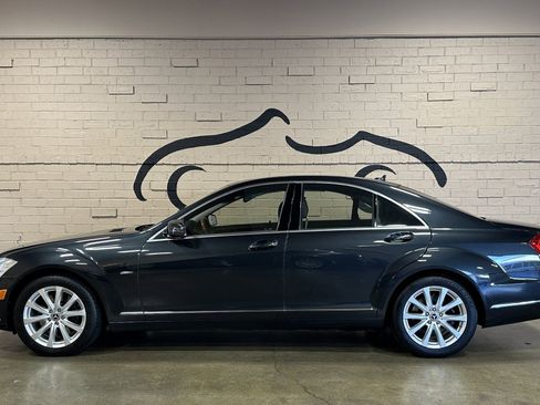 Used 2012 Mercedes-Benz S 550 4MATIC image 8