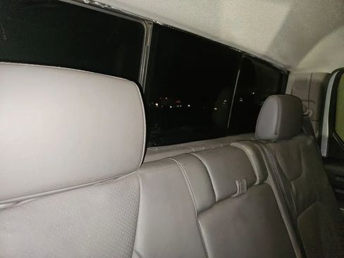 Used 2010 Honda Ridgeline RTL image 15