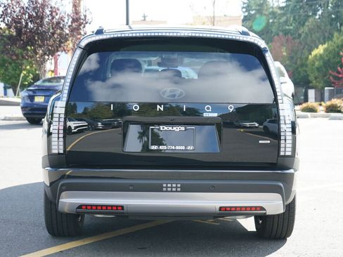 New 2026 Hyundai Ioniq 9 SE image 6