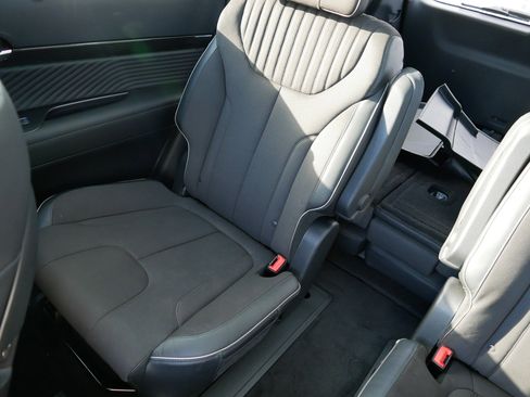 Certified 2025 Hyundai Palisade Calligraphy image 12