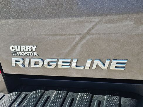 Used 2023 Honda Ridgeline RTL-E image 32