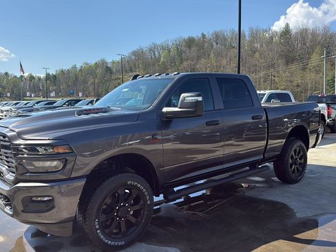 New 2026 RAM 2500 Tradesman image 12