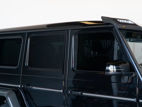 Used 2017 Mercedes-Benz G 550 Squared image 22
