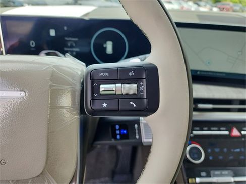 New 2025 Hyundai Santa Fe Calligraphy image 28