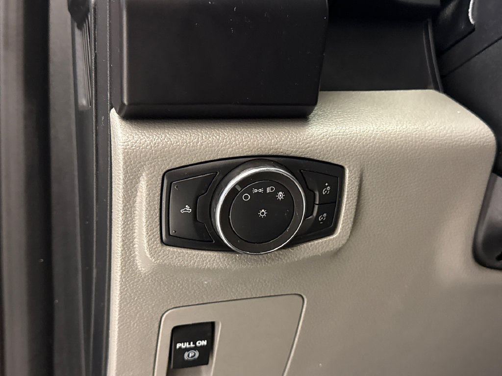 Used 2020 Ford F150 XL RWD image 16
