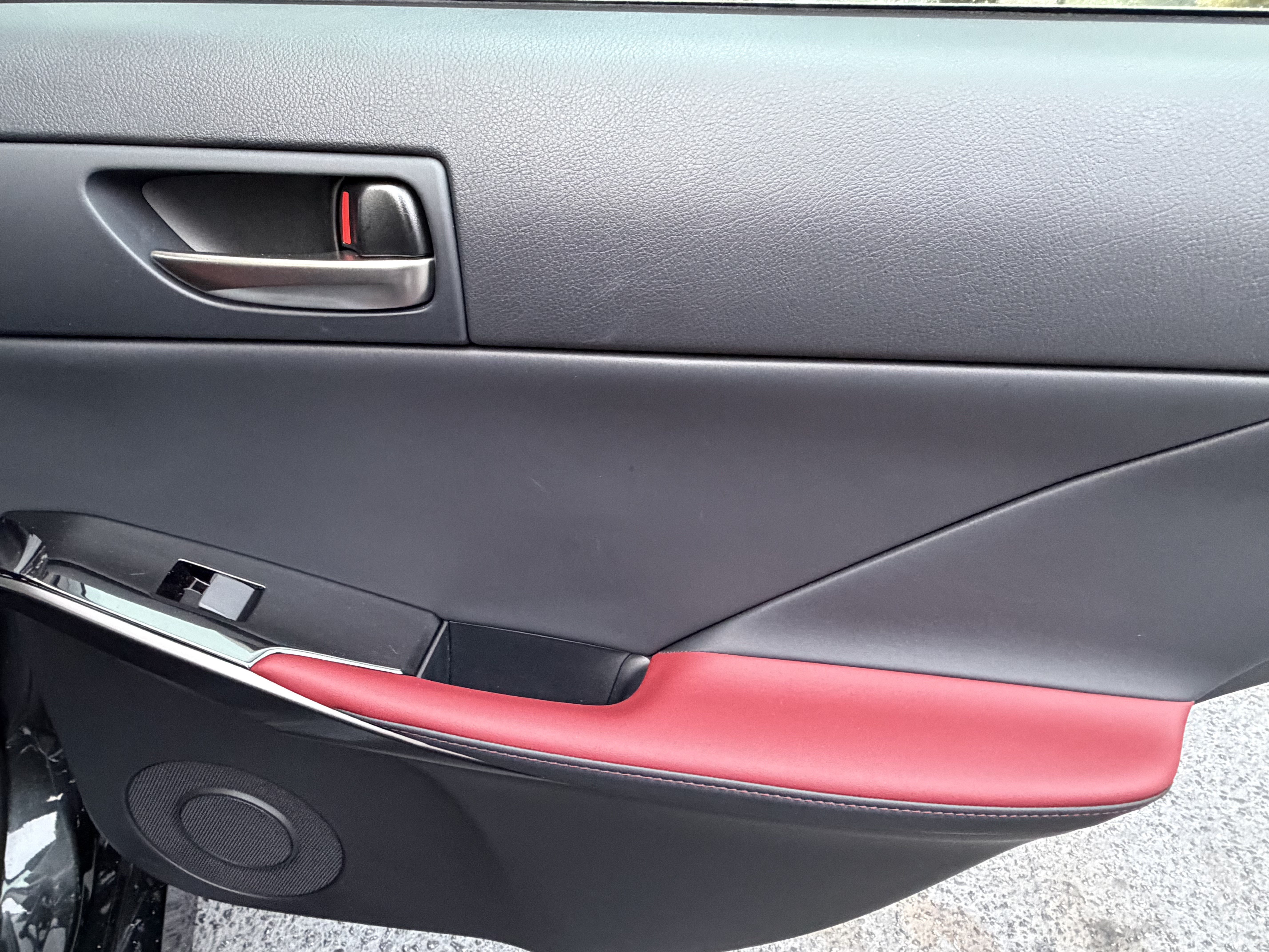 Used 2025 Lexus IS 350 F Sport RWD image 38