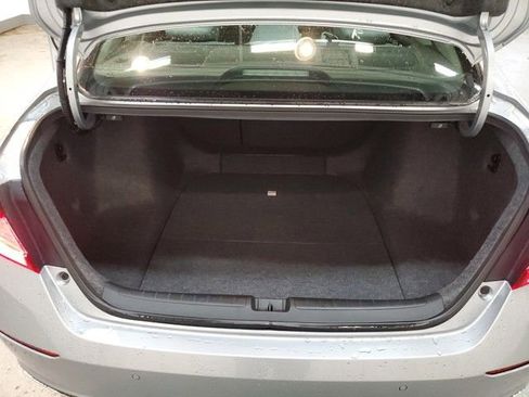 Used 2018 Honda Accord Touring image 24