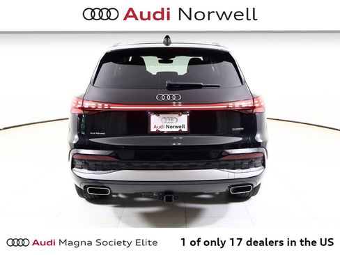 Certified 2025 Audi Q5 Premium w/ Premium Plus AWD/4WD image 15