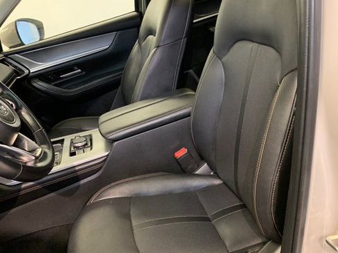 Used 2024 MAZDA CX-90 Plug-In Hybrid w/ Premium Pkg AWD/4WD image 18