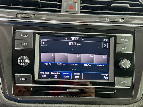 Used 2021 Volkswagen Tiguan S image 14