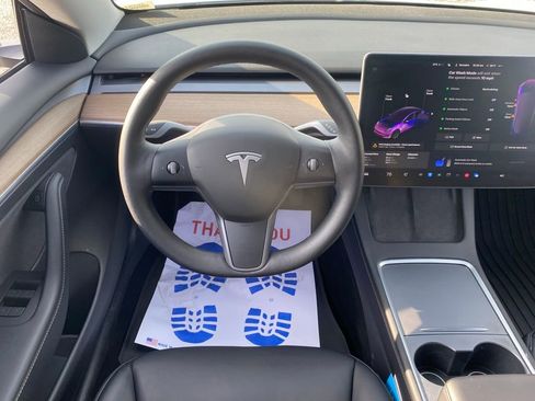 Used 2021 Tesla Model 3 Long Range image 9