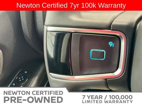 Used 2025 Ford Expedition Max Active AWD/4WD image 32